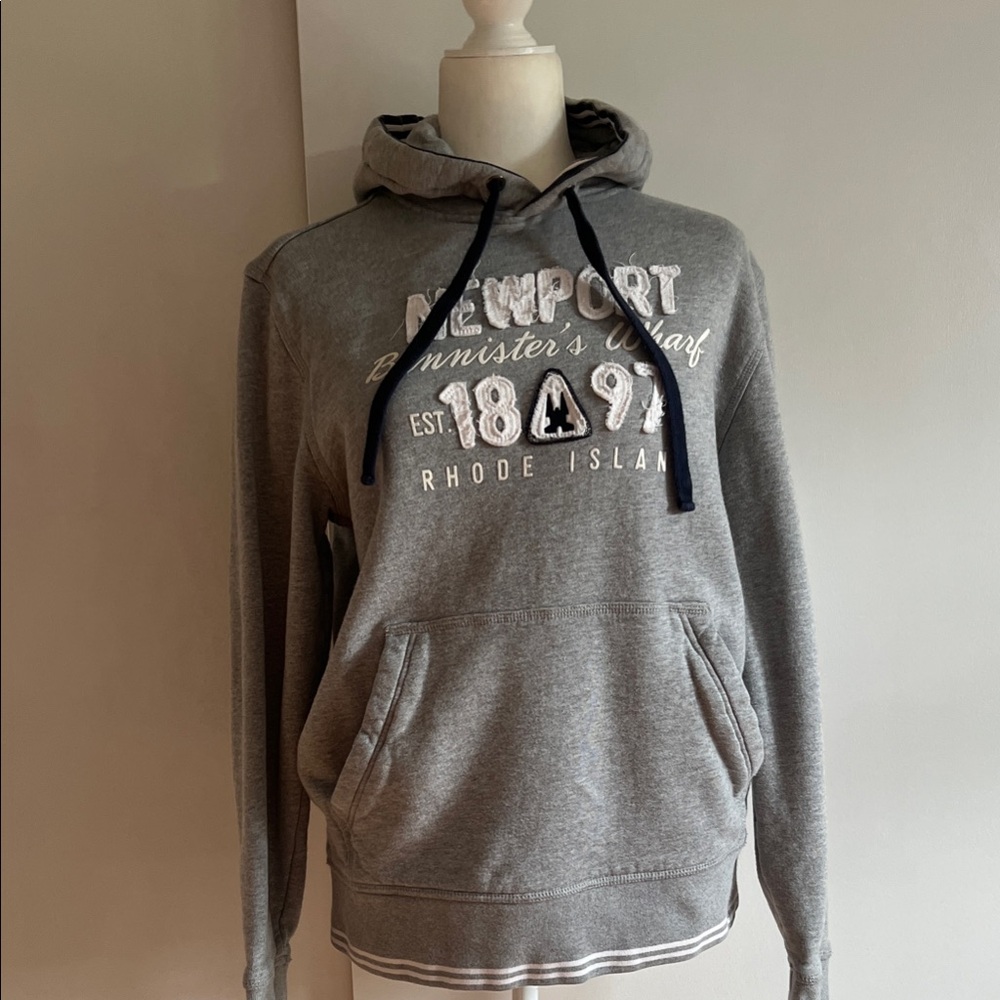 Newport Men's Gray Hoodie